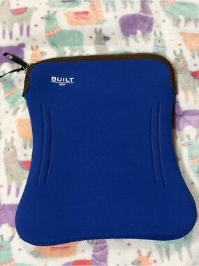 BUILT NY royal blue neoprene laptop/tablet sleeve case